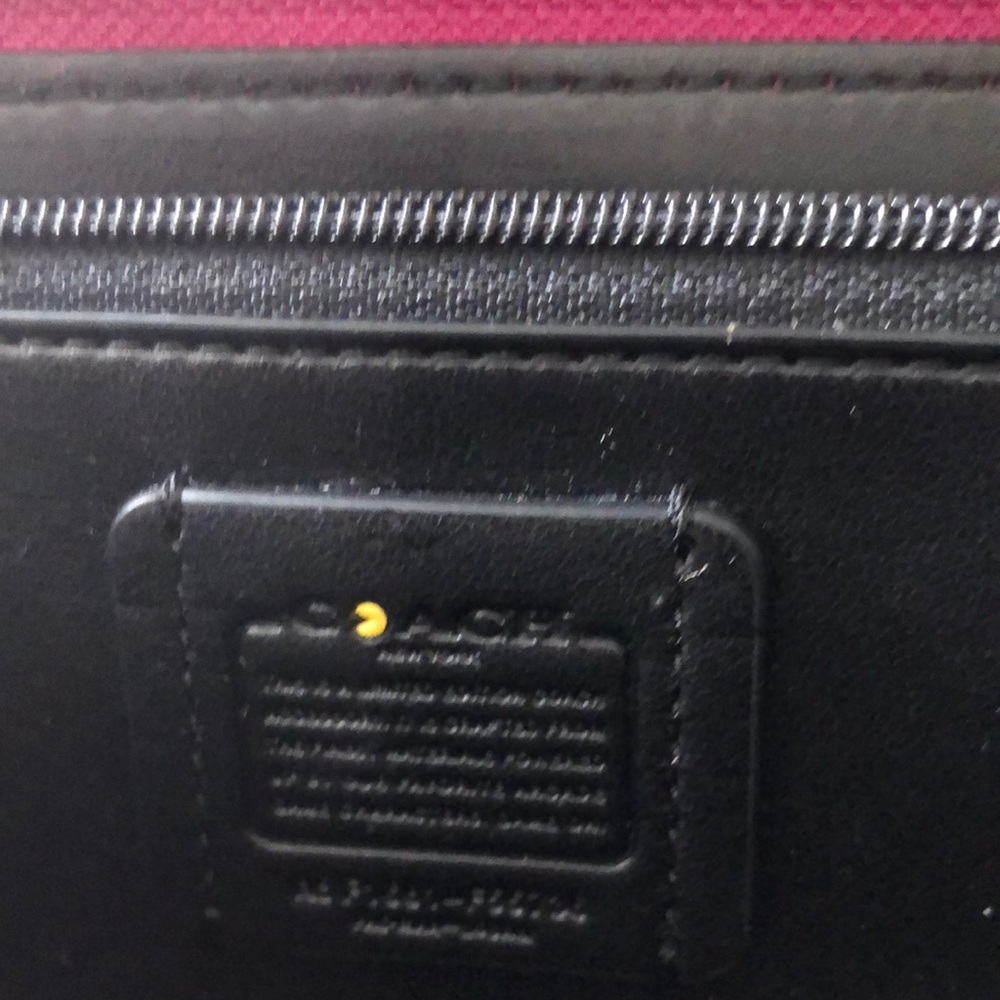 Coach Pac Man “Pinky” Ghost Wallet - Picture 2 of 8